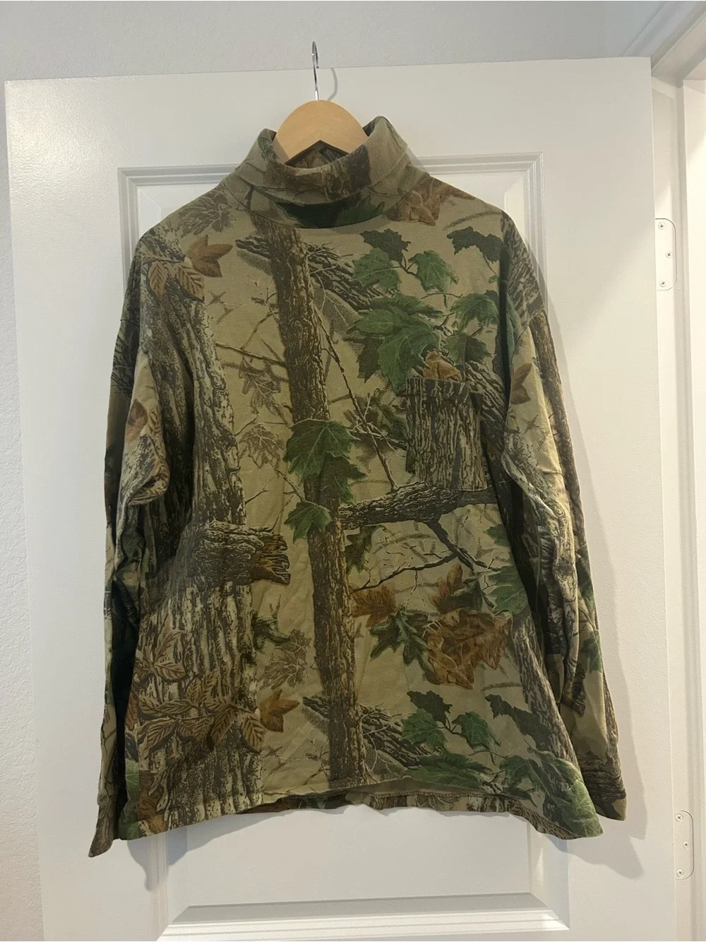 Men's Camo vintage Longsleve- Green Camo